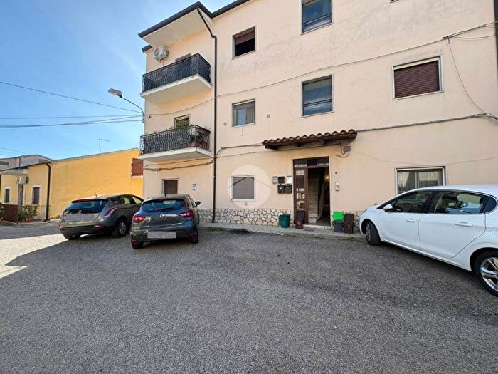 Appartamento con 5 locali in affitto in Via Cavour, Taverna, Montalto Uffugo