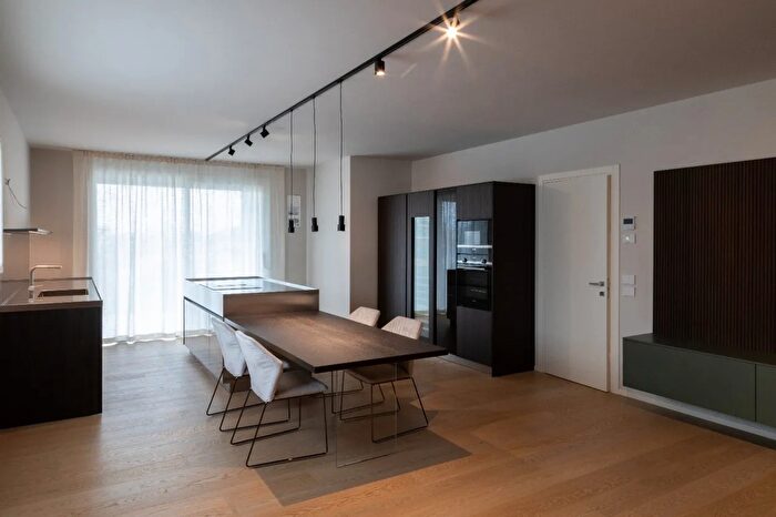 Appartamento con 5 locali in vendita in Via Santa Maria in Colle, Montebelluna