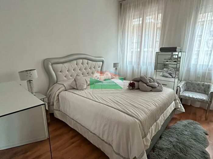 Appartamento con 5 locali in vendita in Via Tombesi dallOva, Ravenna