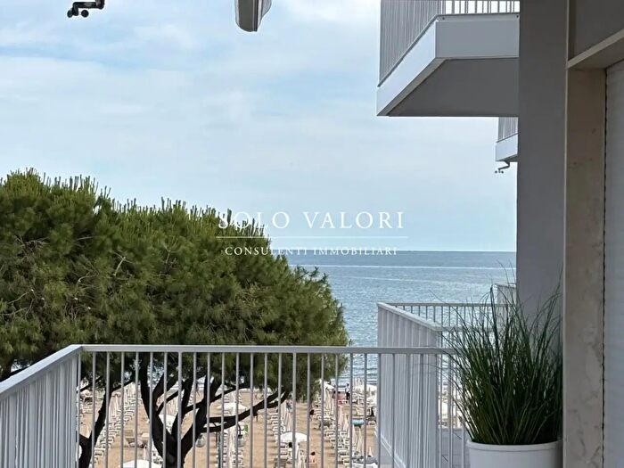 Appartamento trilocale in vendita in Jesolo