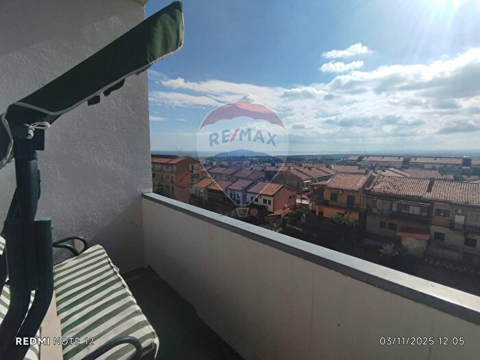 Appartamento con 5 locali in vendita in Via Nervesa della Battaglia, Catania