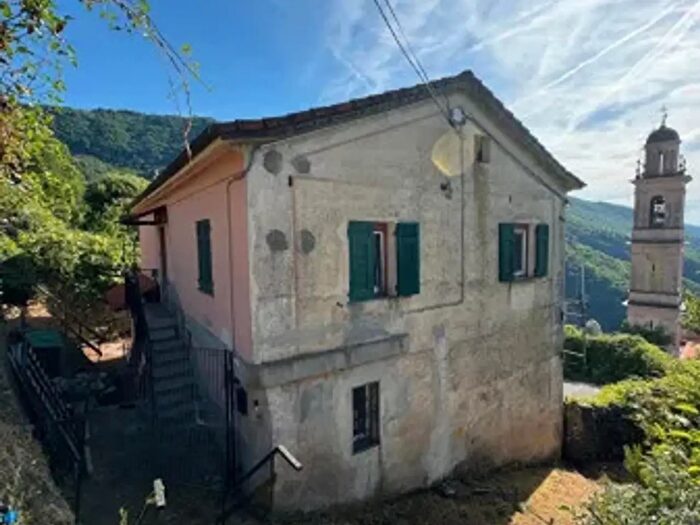 Casa quadrilocale in vendita in Via Novembre, Bargagli