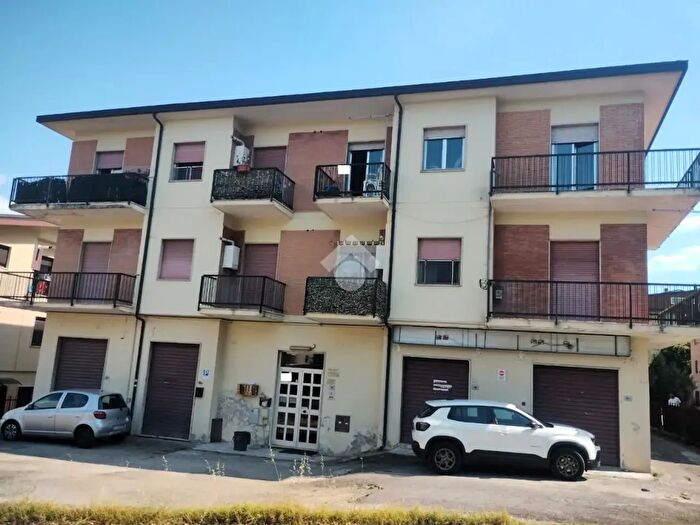 Appartamento quadrilocale in vendita in Via della Resistenza, Castrolibero