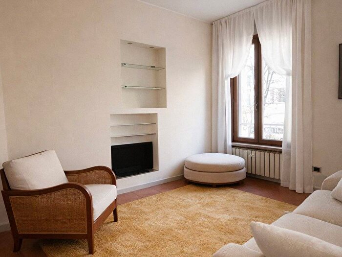 Appartamento bilocale in affitto in Via Gerolamo Tiraboschi, Porta Romana Medaglie dOro, Milano