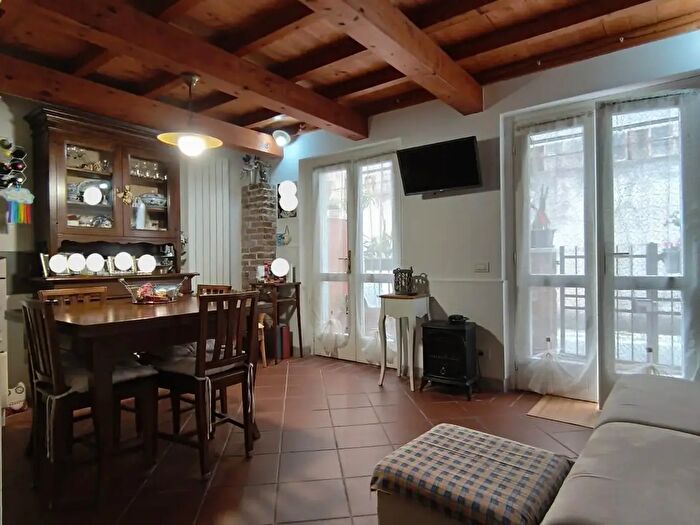 Casa bilocale in vendita in Carrara