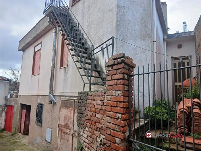 Casa con 7 locali in affitto in Massa San Giorgio, Messina