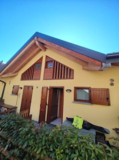 Appartamento trilocale in vendita in Vezza DOglio