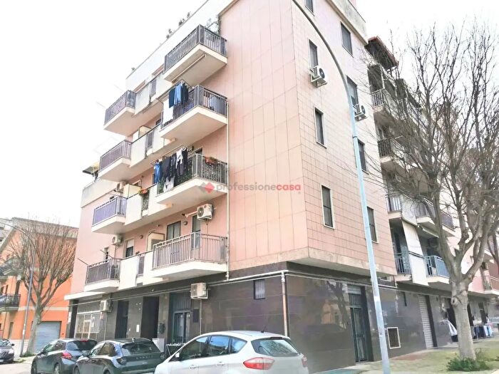 Appartamento trilocale in affitto in Via Cappuccini, Foggia