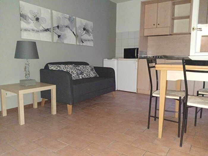 Appartamento bilocale in affitto in Vicolo Santa Maria delle Asse, Centro Storico, Modena