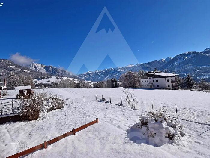 Appartamento trilocale in vendita in Ville di Fiemme