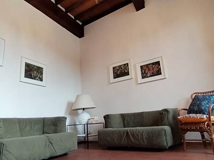 Appartamento quadrilocale in affitto in Lungarno delle Grazie, Santa Croce, Firenze