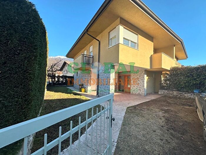 Casa con 6 locali in vendita in Via Liverone, Borgo Valsugana