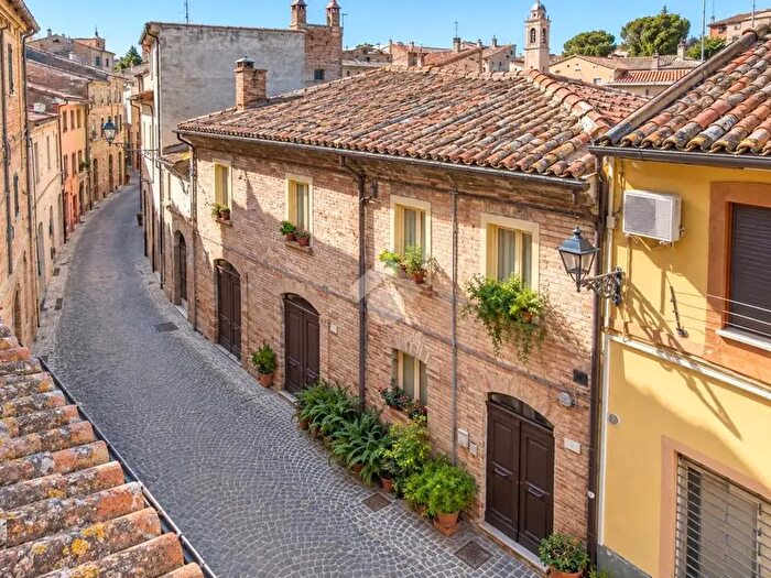 Casa trilocale in vendita in Via S Michele, Monte Urano