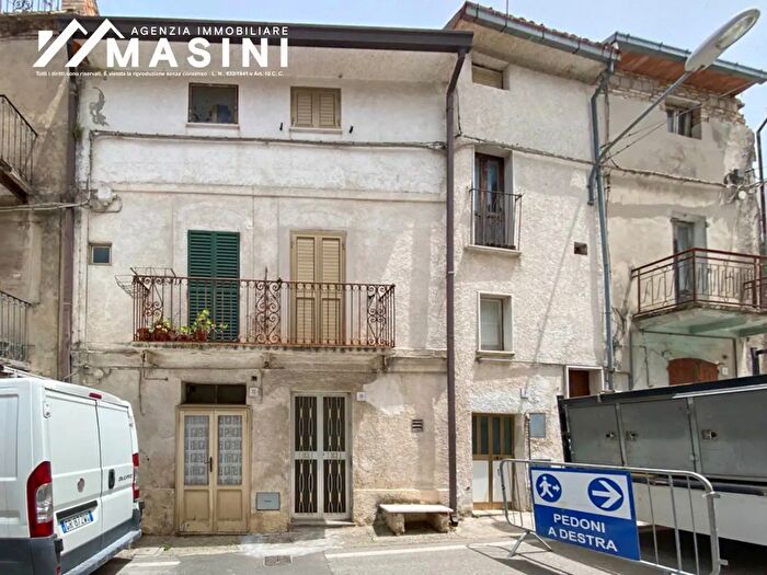 Casa quadrilocale in vendita in Via Assunta, Castel Frentano