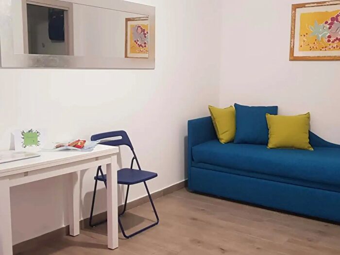 Appartamento monolocale in affitto in Via Confalonieri, Milano