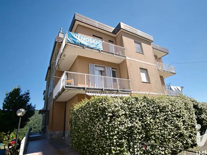 Appartamento trilocale in vendita in Via Giuseppe Badino b, Mignanego