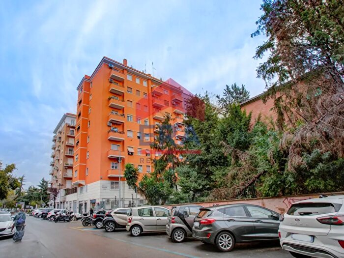 Appartamento bilocale in vendita in Via di Santa Maria Goretti, Roma