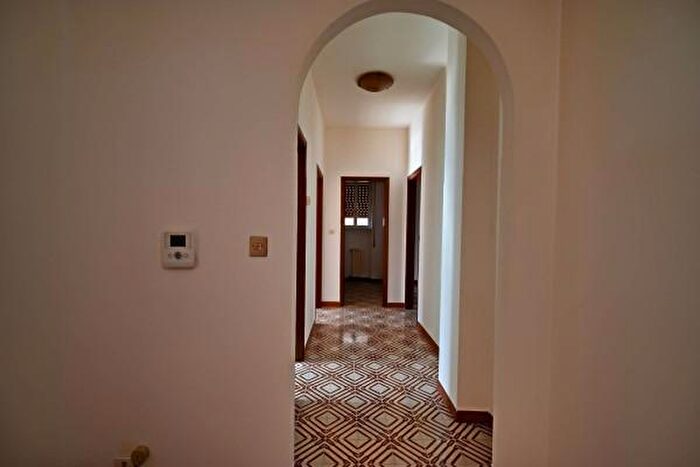 Appartamento trilocale in vendita in Via Alexander Fleming, Putignano