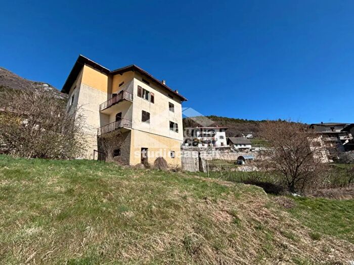 Casa in vendita in Ca di Sopra, Garniga