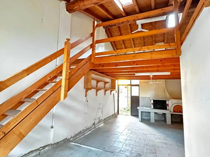 Casa bilocale in vendita in Via Vallicella, Vimercate