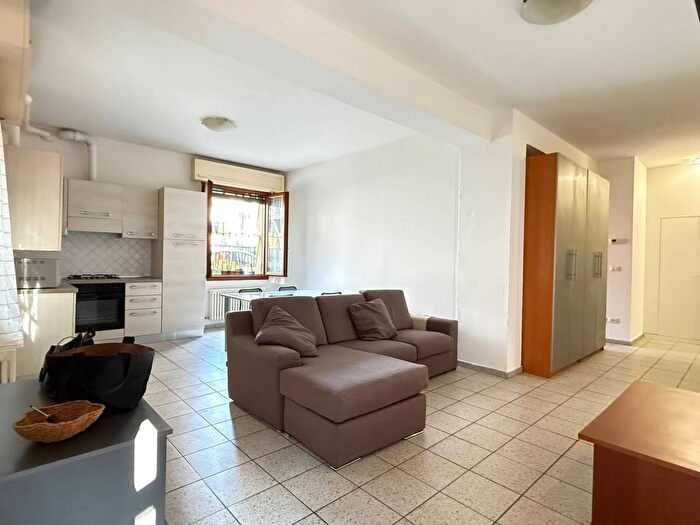 Appartamento bilocale in affitto in Via Antonio Fontanesi, Mazzini Fossolo, Bologna