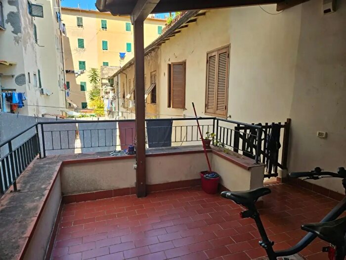 Appartamento trilocale in vendita in Livorno