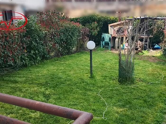 Appartamento trilocale in vendita in Via Castellaccia, Cavriglia