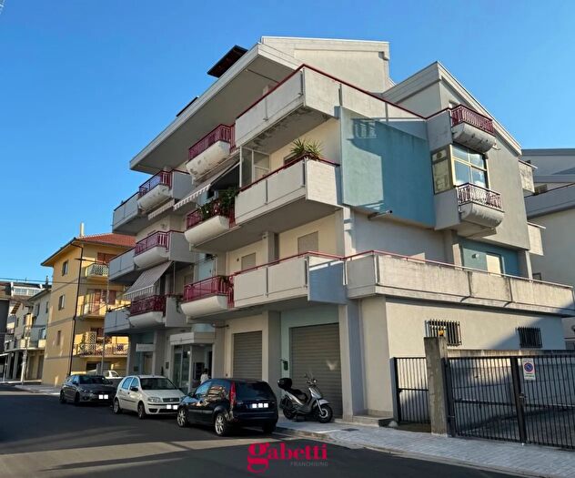 Appartamento trilocale in vendita in Via Pio IX, San Salvo