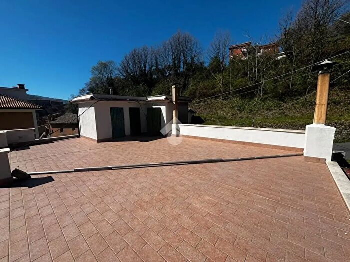 Appartamento trilocale in vendita in Via dei Cappuccini, Subiaco