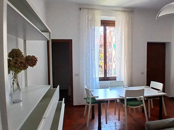 Appartamento trilocale in affitto in Via Monte Palombino, Santa Giulia, Milano