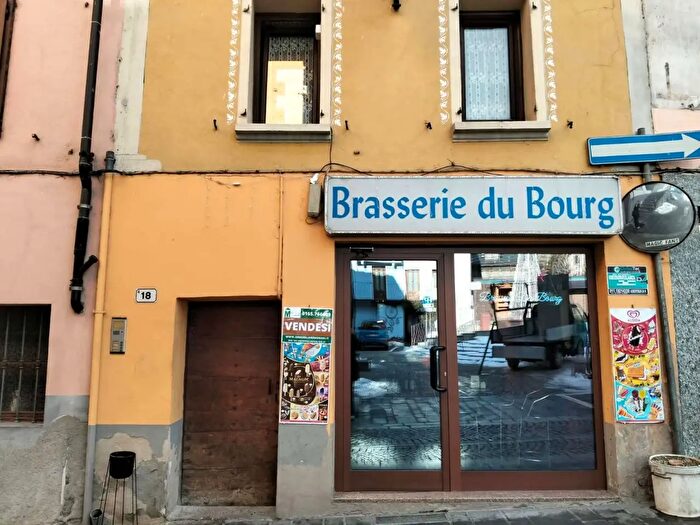 Appartamento quadrilocale in vendita in Via Risorgimento, Nus