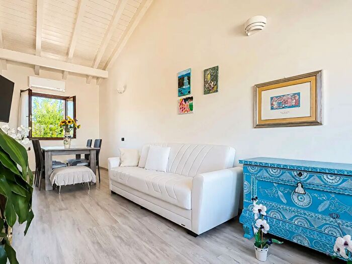 Casa con 5 locali in vendita in Vico I Bruxelles, Sestu