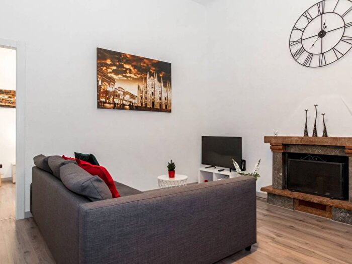 Appartamento bilocale in affitto in Via Aleardo Aleardi, Paolo Sarpi, Milano