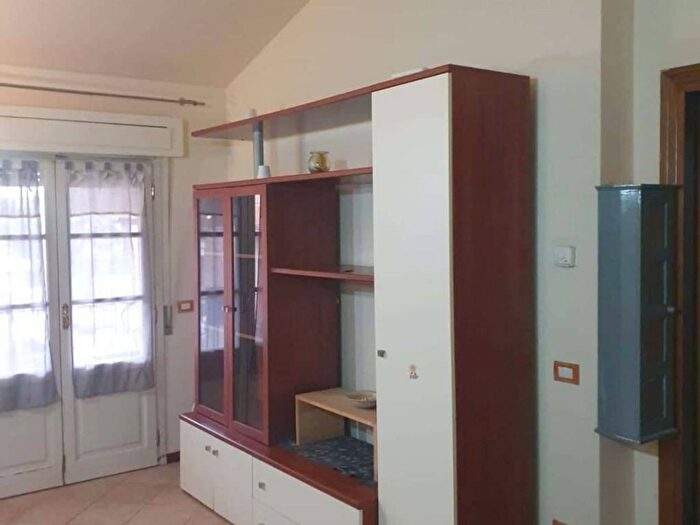 Appartamento bilocale in affitto in Viale Castruccio Castracani, Arancio, Lucca