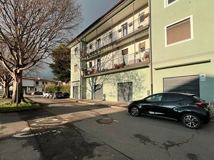 Casa in vendita in Via Torricella di Sopra, Brescia