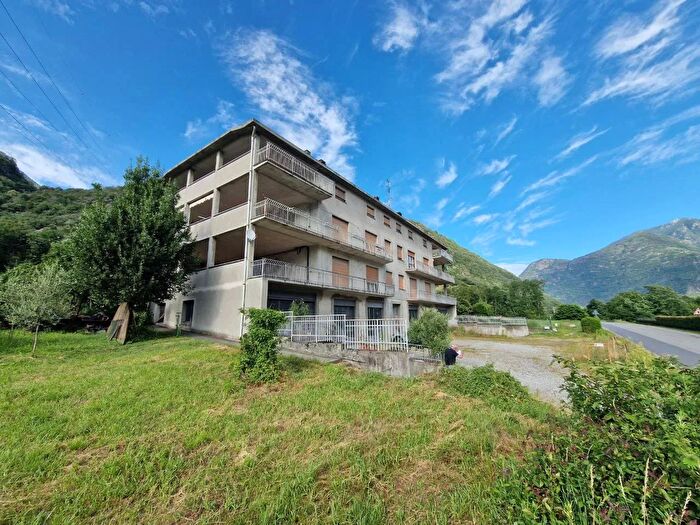 Casa con 5 locali in vendita in Via Valeriana, Morbegno