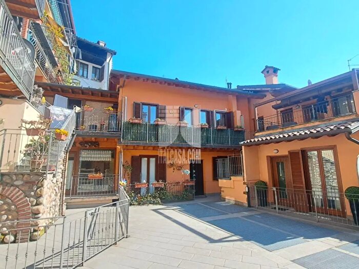 Appartamento trilocale in vendita in Fantoni, Alzano Lombardo