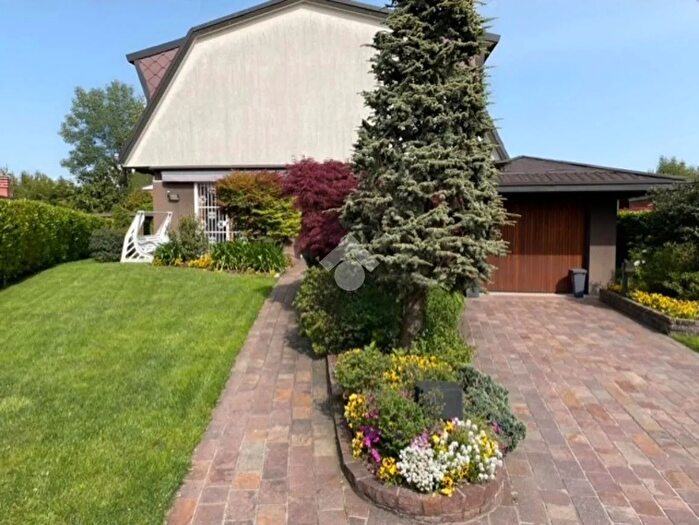 Casa con 5 locali in affitto in Via G Matteotti, Arese