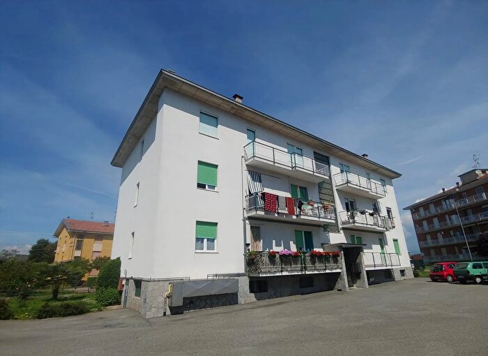 Appartamento quadrilocale in vendita in Via Ma Zumaglini Cascina Boscazzo Verrone Biella Piemonte Italia, Verrone
