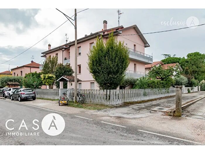 Casa con 6 locali in vendita in Via Don Romeo Bagattoni, Forli'