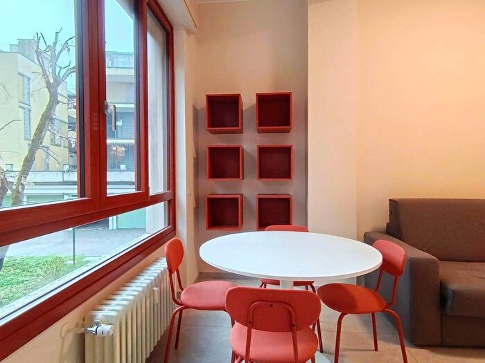 Appartamento monolocale in affitto in Via Teocrito, Gorla, Milano