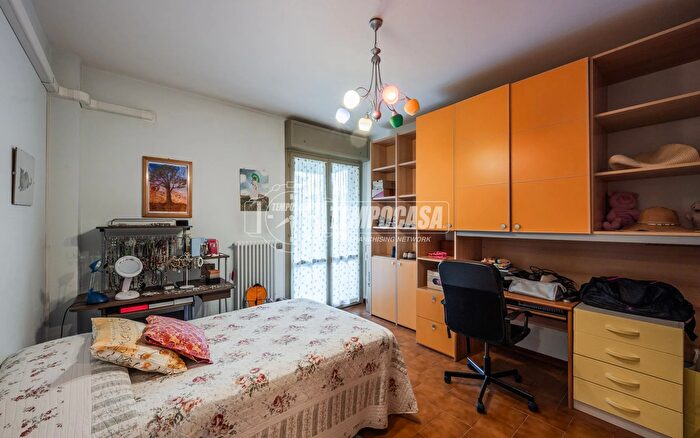 Appartamento trilocale in vendita in Via Felice Finzi, Correggio