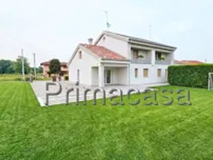 Casa con 7 locali in vendita in Via Cercariolo, Scorze