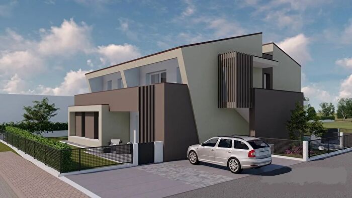 Appartamento trilocale in vendita in Santa Maria Di Sala