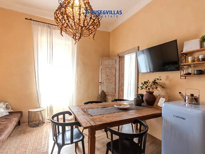 Appartamento trilocale in vendita in Via Giuseppe Zanardelli, Noto