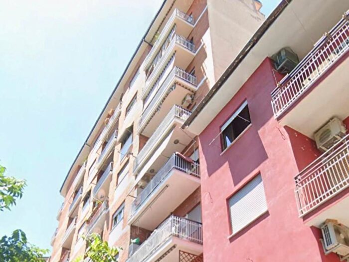 Appartamento bilocale in affitto in Viale dellAcquedotto Alessandrino, Torpignattara, Roma