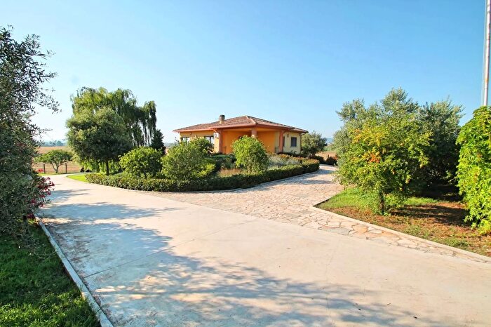 Casa quadrilocale in affitto in Località Imposto Vaccareccia, Montalto Di Castro