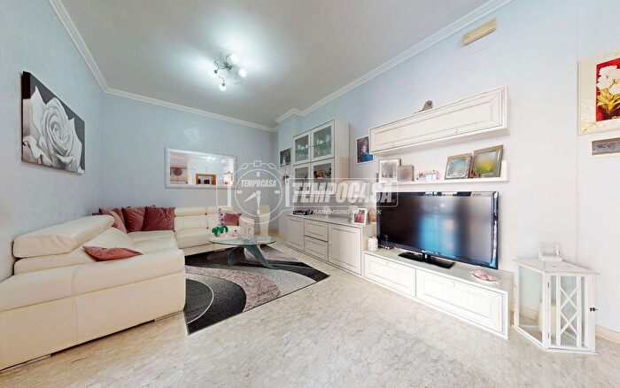 Appartamento trilocale in vendita in Via Luigi Finamore Pepe, Monopoli