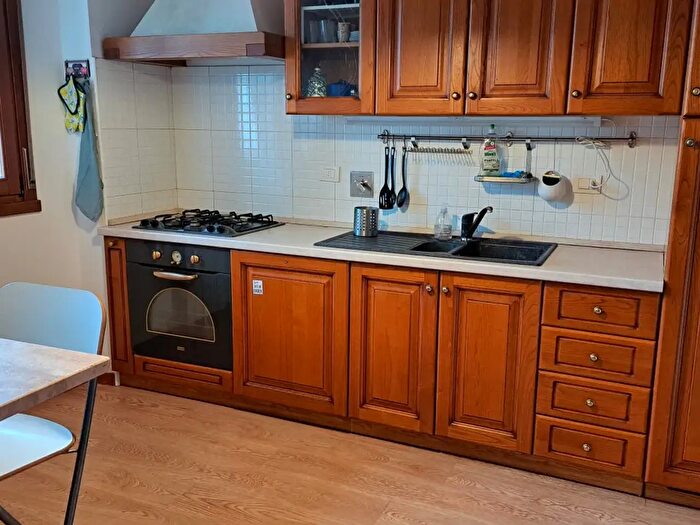 Appartamento quadrilocale in affitto in Viale Corsica, Firenze