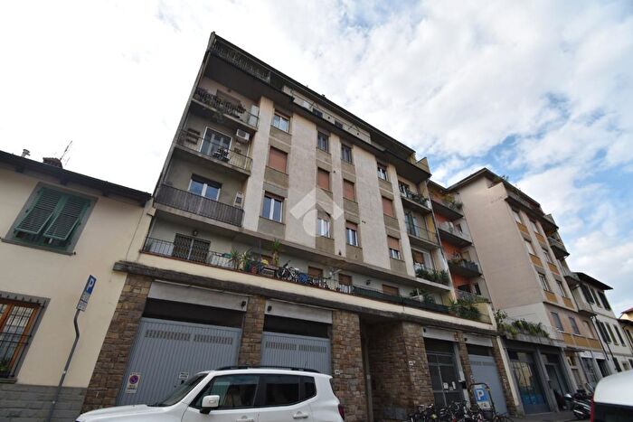 Appartamento quadrilocale in vendita in Via Niccolò da Uzzano, Firenze